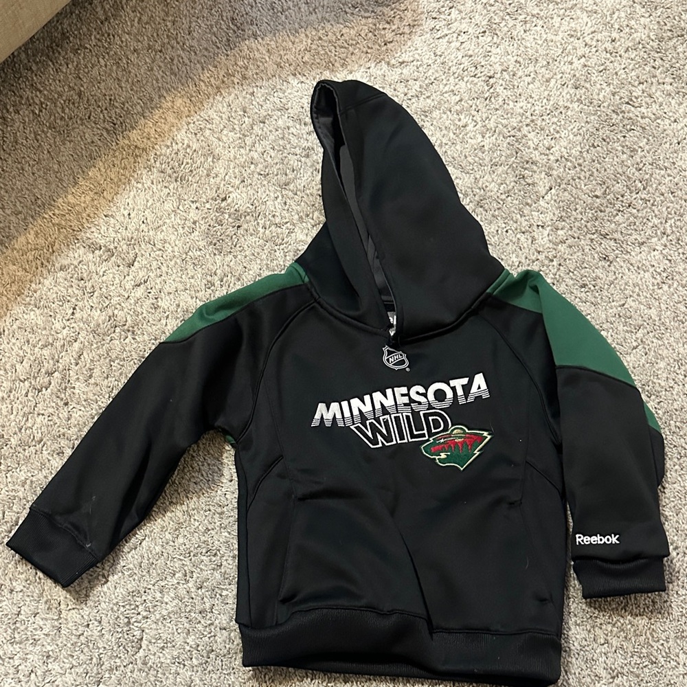 Reebok Kids Black and Green Minnesota Wild Sweatshirt
